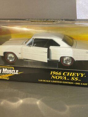 ERTL American Muscle 10 Year 1966 Cream Color Chevy Nova SS 1:18 (1515)